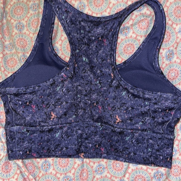 Reekbok Sports Bra - Picture 2 of 2